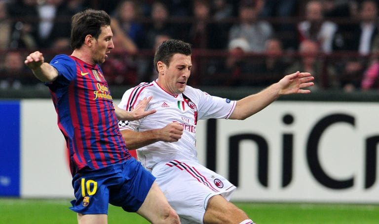 Milan – Barcellona 0-0, le pagelle. Antonini eroico. Delude Sanchez