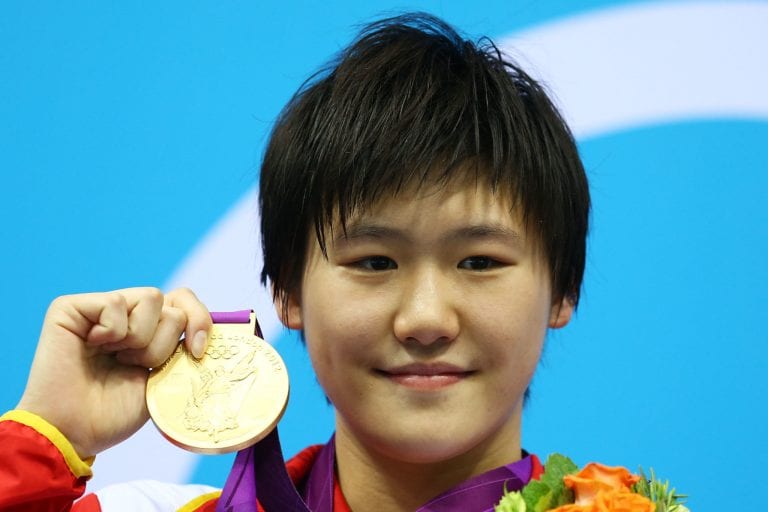 Ye Shiwen la sedicenne cinese più veloce di Phelps. Video