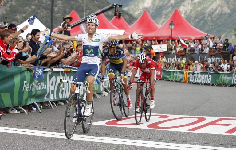 Vuelta, Valverde beffa Contador. Bene Rodriguez