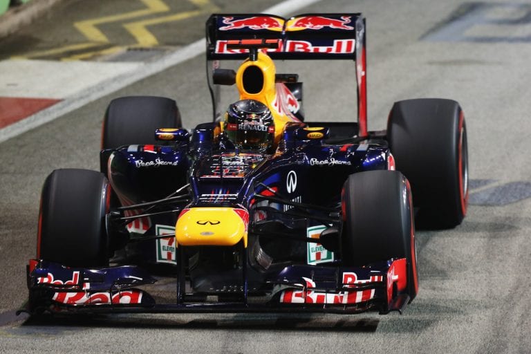 Vettel domina le libere a Singapore