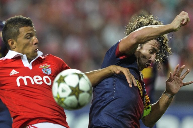 Infortunio Puyol frattura del gomito per il capitano del Barca. Video