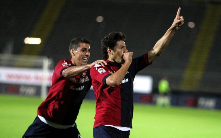 Cagliari-Siena 4-2, la doppietta di Nenè regala l’ottavo posto