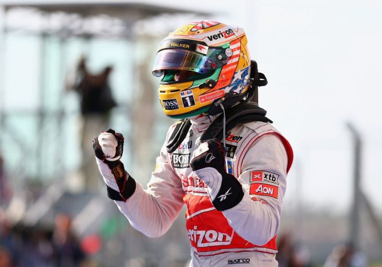Hamilton batte Vettel ad Austin e tiene vivo il mondiale. Alonso 3°