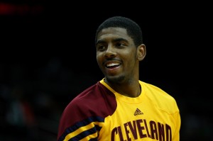 Kyrie Irving tra le riserve della Eastern Conference | ©Chris Chambers/Getty Images
