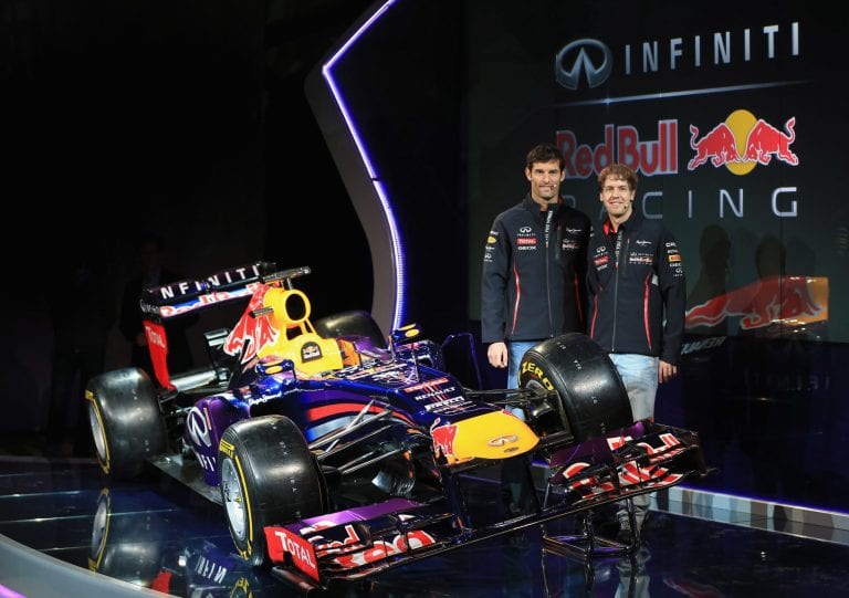 Presentata la nuova Red Bull RB9 di Vettel e Webber