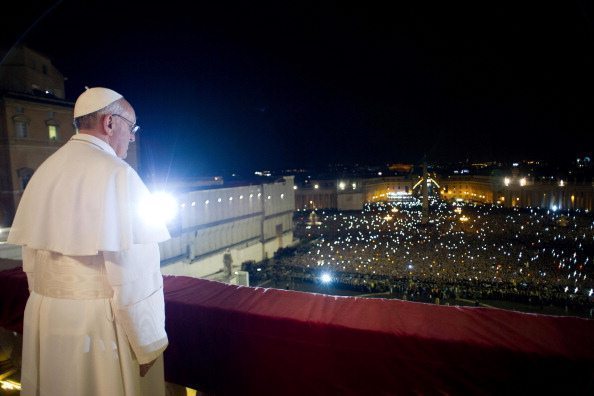 Papa Francesco e lo sport, l’entusiasmo degli argentini l’ironia dei giallorossi