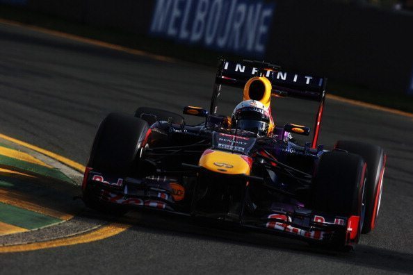 F1 si riparte da Melbourne. Vettel domina le libere