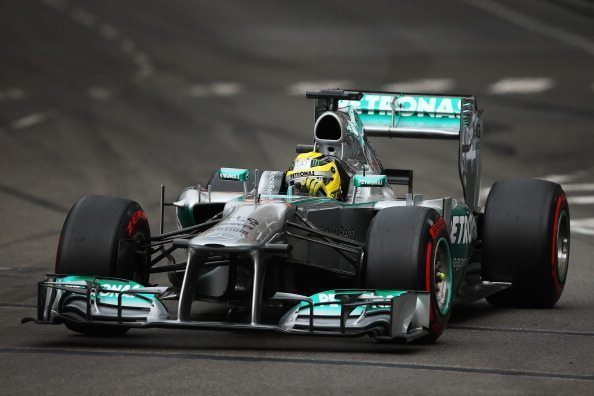 Rosberg in pole position a Montecarlo