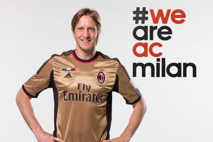 La nuova maglia del Milan debutta contro la Roma