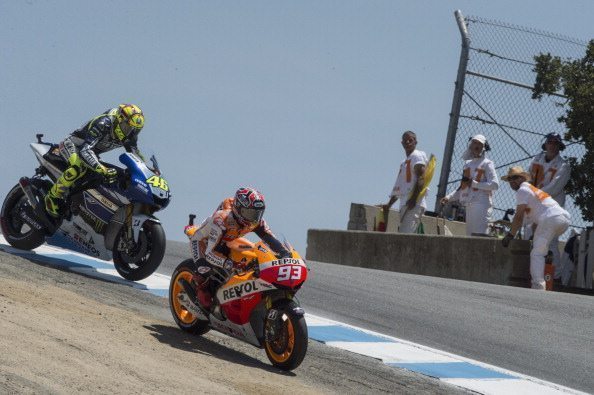 Marquez, trionfo storico a Laguna Seca. Bradl e Rossi sul podio