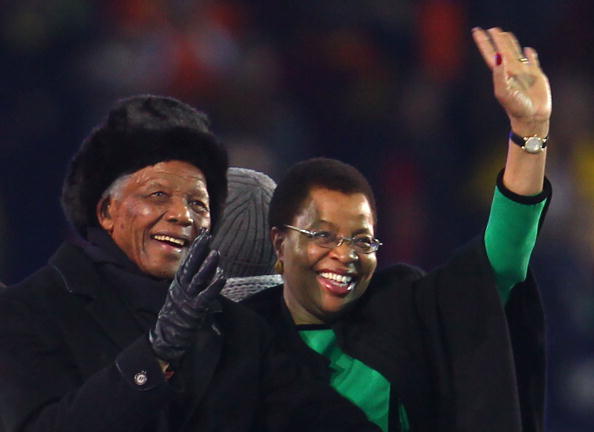 Nelson Mandela durante la cerimonia di chiusura dei Mondiali Sud Africa 2010 | © Lars Baron / Getty Images