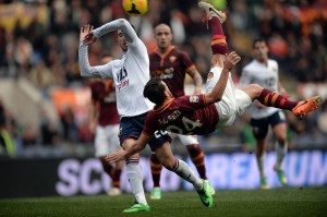 Florenzi sblocca il risultato di Roma-Genoa in rovesciata | © Filippo / Getty Images