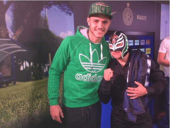 Rey Mysterio, la WWE contro il bullismo