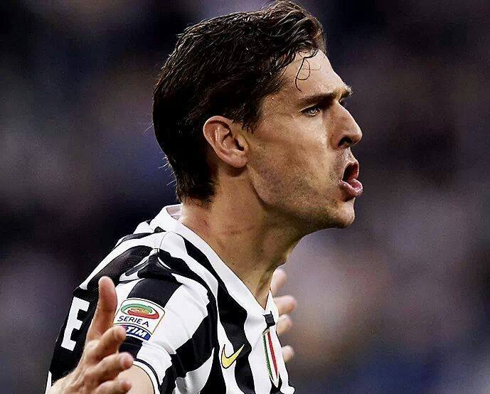 La Juve mantiene le distanze dalla Roma, Catania quasi condannato