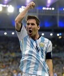 Con un gioiello di Messi, l’Argentina supera la Bosnia