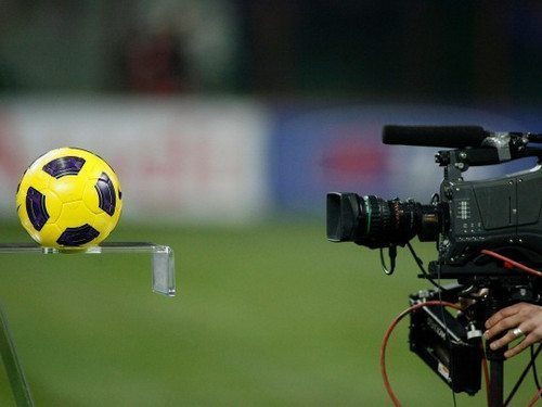 Guida al Calcio in Tv. Sky o Mediaset Premium?