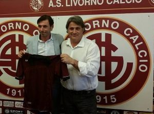 Carmine Gautieri, a sinistra, allenatore del Livorno