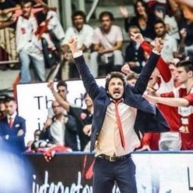 Basket Serie A: Sassari risponde a Milano, Varese vince il Derby