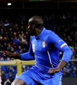Okaka regala il successo all’Italia sull’Albania