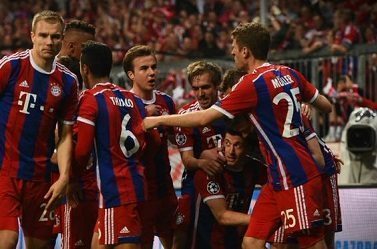 Uragano Bayern sul Porto, Barça tutto facile