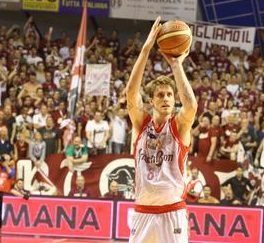 Basket Finale Playoff, super Reggio Emilia fa sua Gara 1