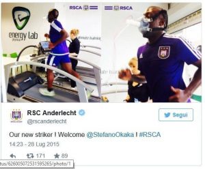 Il tweet dell'Anderlecht e le foto delle visite mediche per Okaka | Foto Twitter