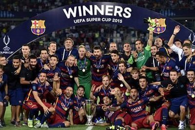 Il Barça con la Supercoppa Europea | Foto Twitter