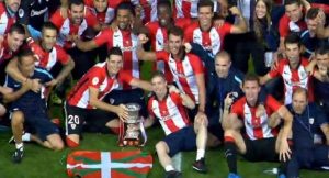 L'Athletic Bilbao conla Supercoppa di Spagna | Foto Twitter