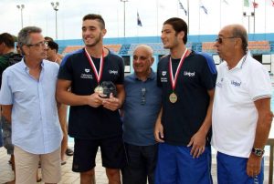 Edoardo Di Somma, secondo da sinistra, premiato miglior giocatore a Malta | Foto Facebook