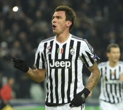 Mandzukic lancia la Juve negli ottavi di Champions