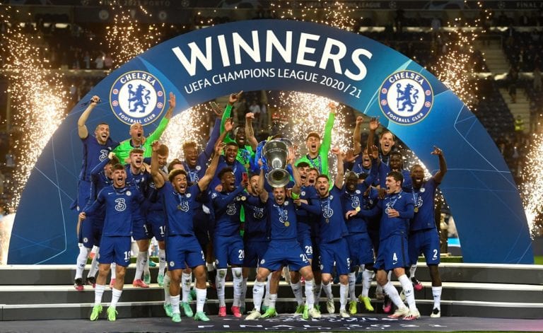 Il Chelsea fa festa, è tutto”Blues” il cielo di Porto