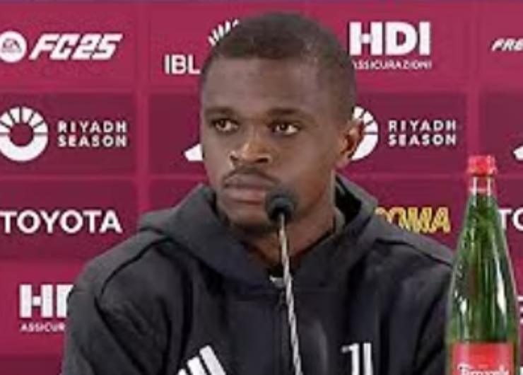 Kalulu in conferenza stampa