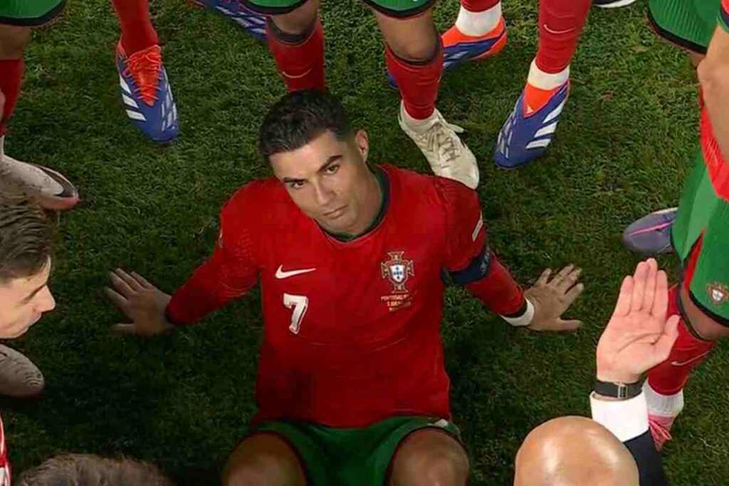 Cristiano Ronaldo, attaccante dell'Al Nassr