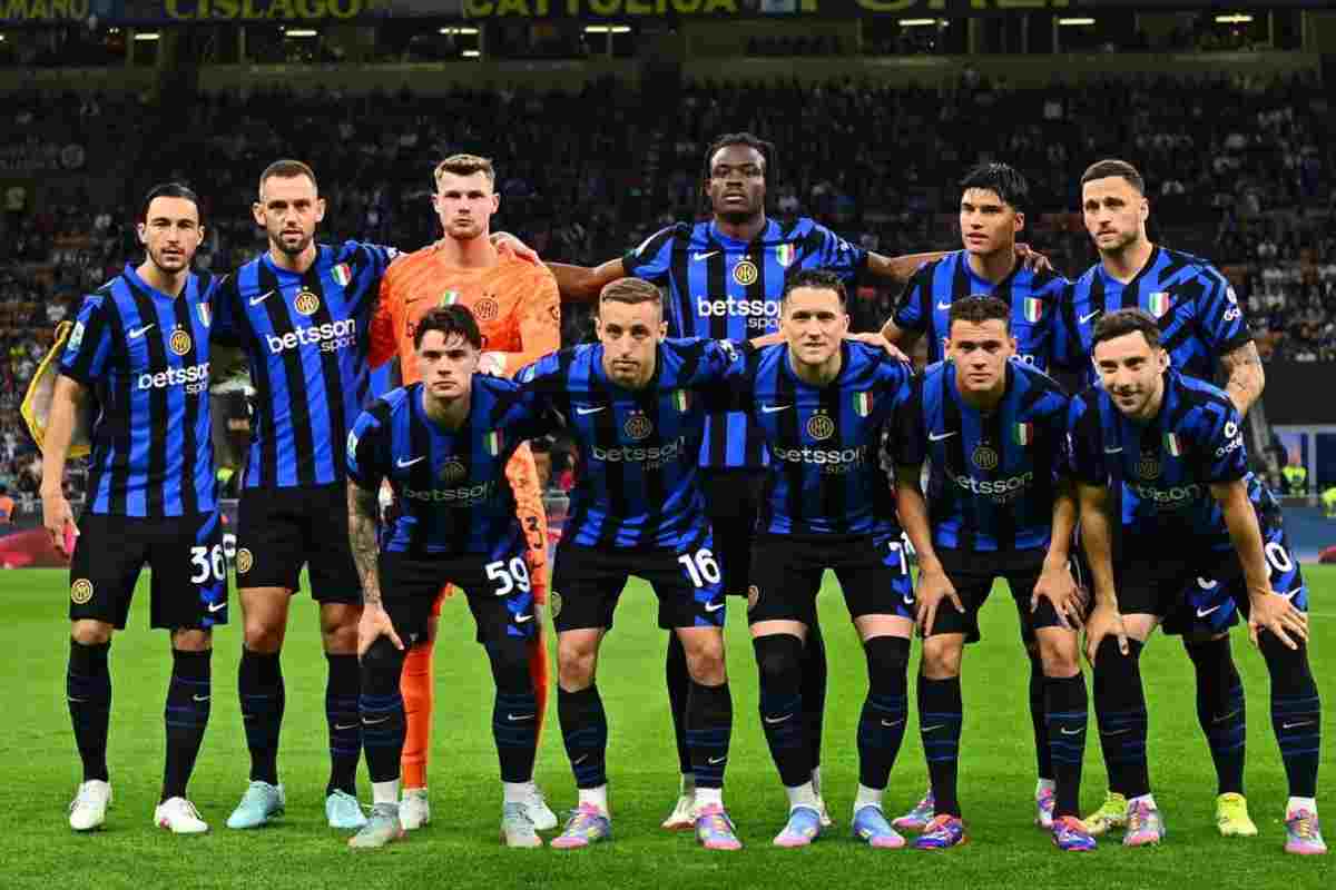 Giocatori dell'Inter in posa prima del match contro il Verona