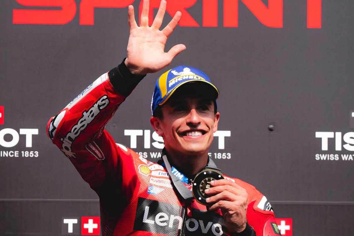 Fischi per Marquez