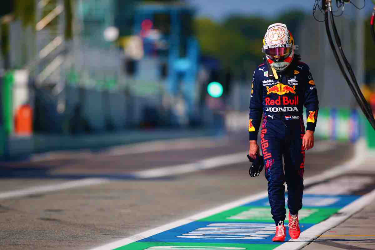 Max Verstappen pista
