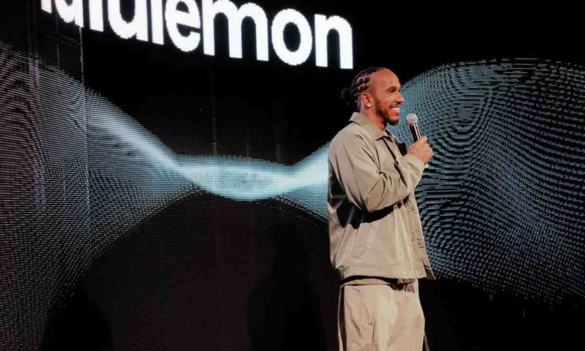 Lewis Hamilton criticato