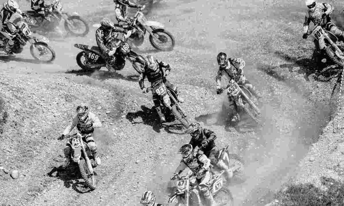 Lutto motocross