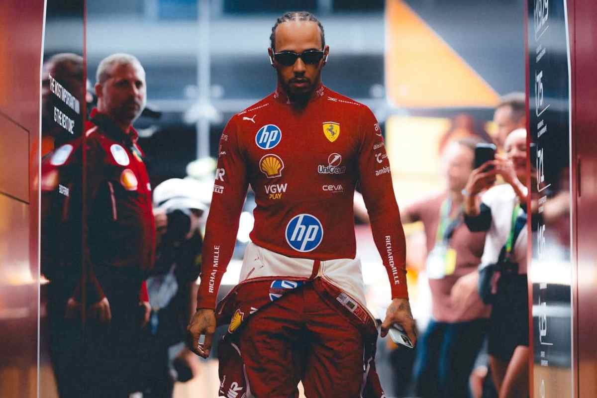 Hamilton lascia la Ferrari
