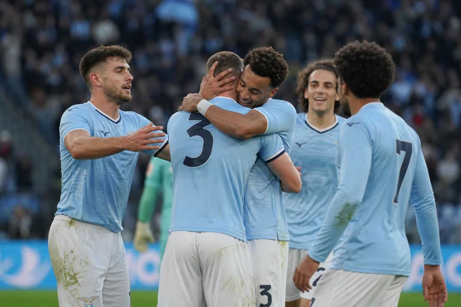 Lazio-Parma, Taylor sblocca al 50': i biancocelesti avanti all'Olimpico